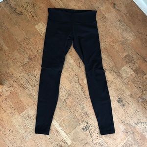 Lululemon Black Wunder Under Leggings Size 10